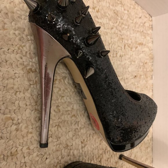 Madonna Truth or Dare Black Glitter Spike Shoes - Picture 7 of 15